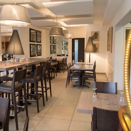 Les Quatre Vents Hotel Muizon Exterior photo